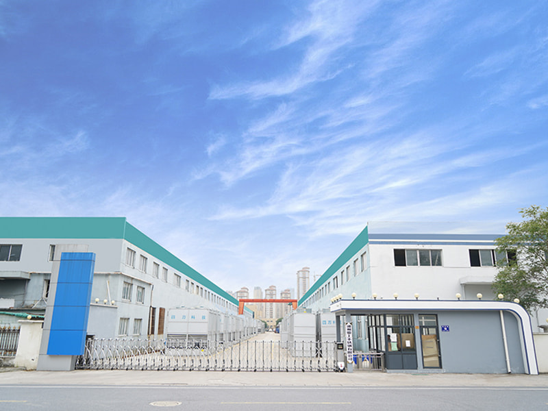 Exteriorul fabricii1